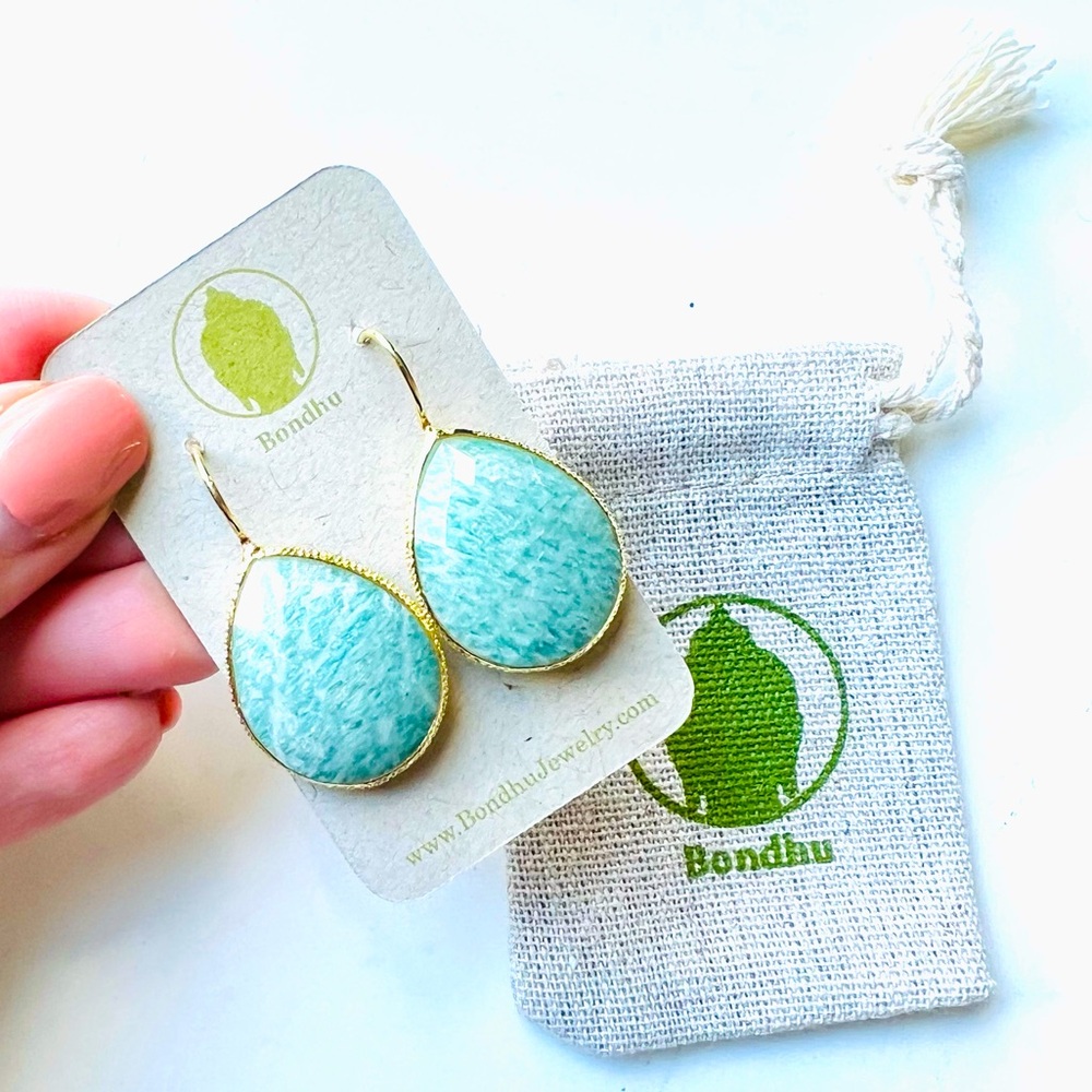NWT Amazonite Teardrop Earrings Gold
